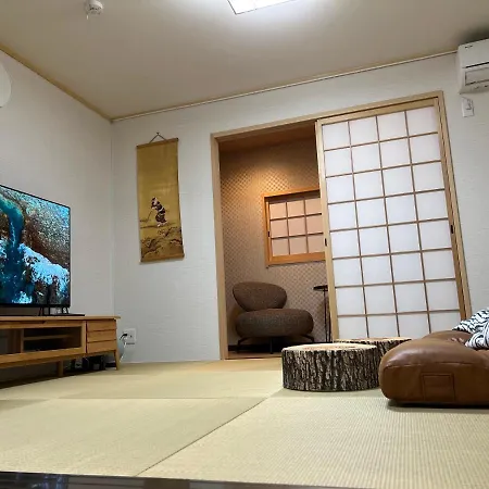 Guest House Kubo Homes Tanimachi Osaka Exterior photo
